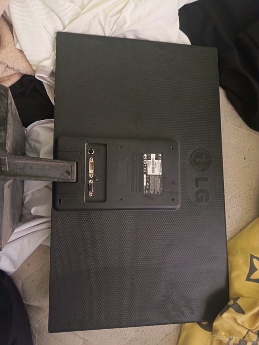 Монитор LG Flatron