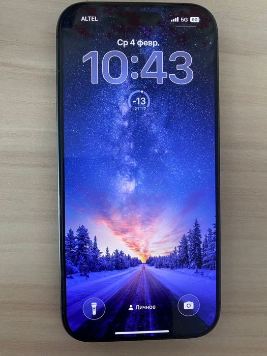 Продам Iphone 17 256gb