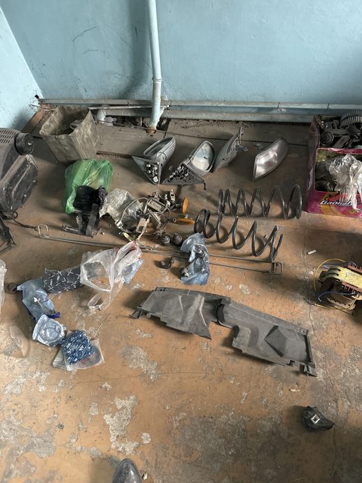 Запчасти на мазду