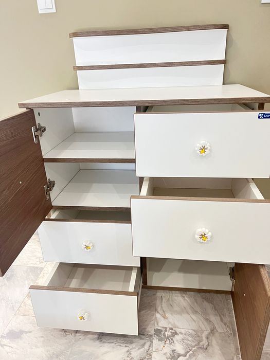 Бебешки шкаф и легло