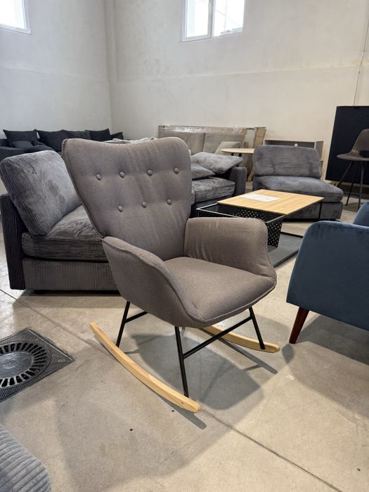 2 Fotolii balansoar modern, tapițat – confort premium pentru relaxare