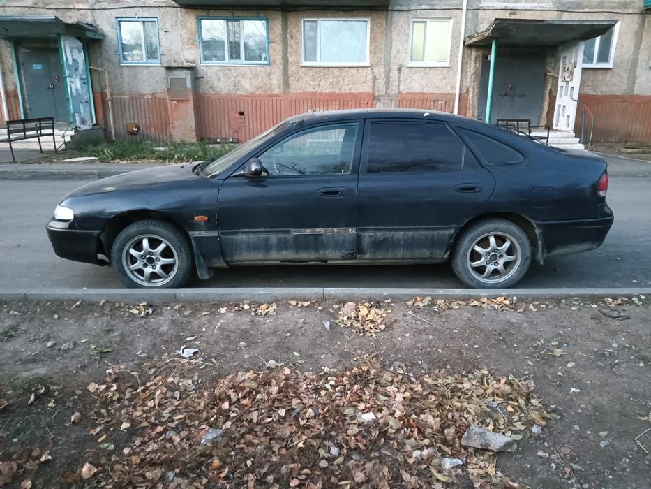 Продам машину Мазда 626