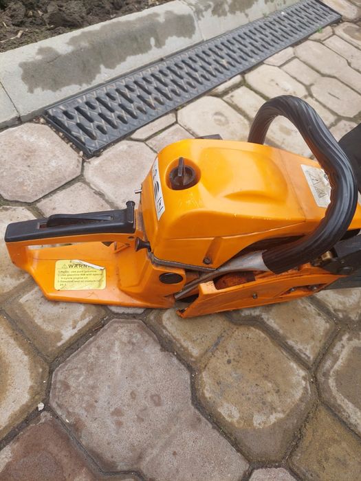 Vând 2 drujbe funcționale