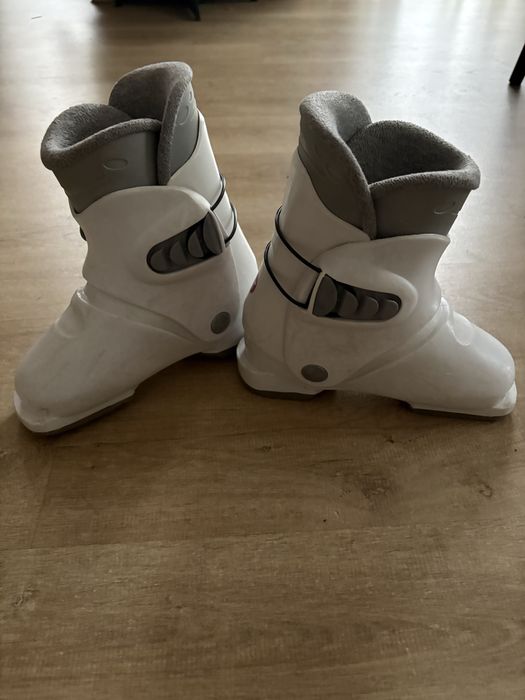 Детски ски обувки Rossignol