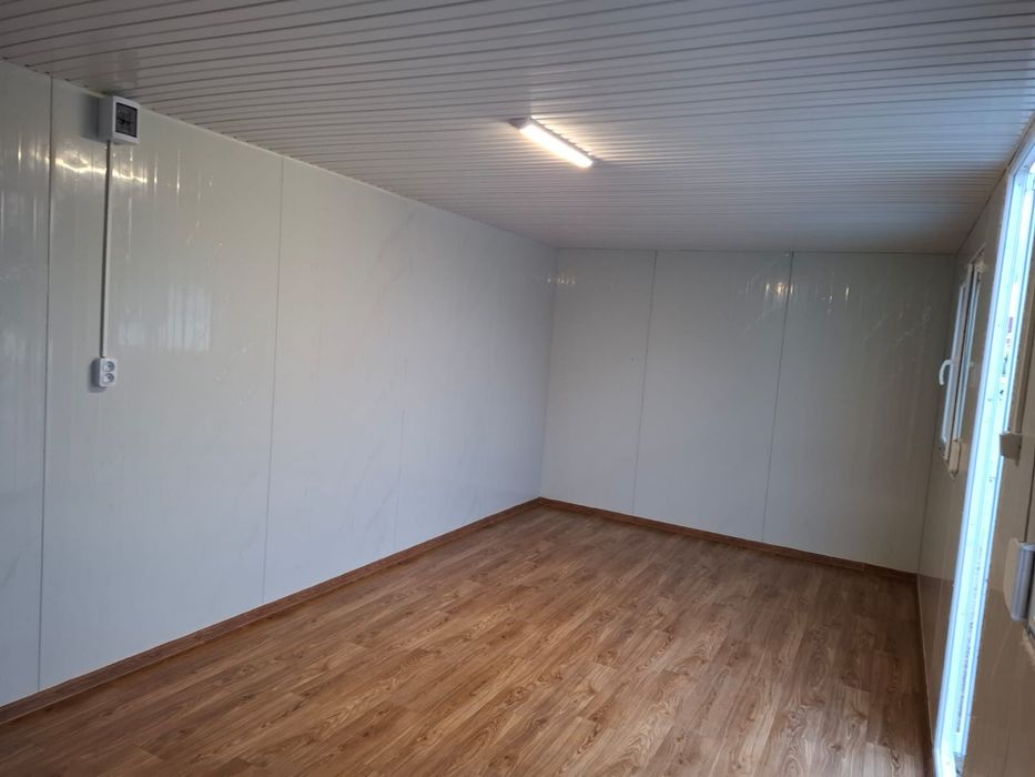 Containere modulare la comanda