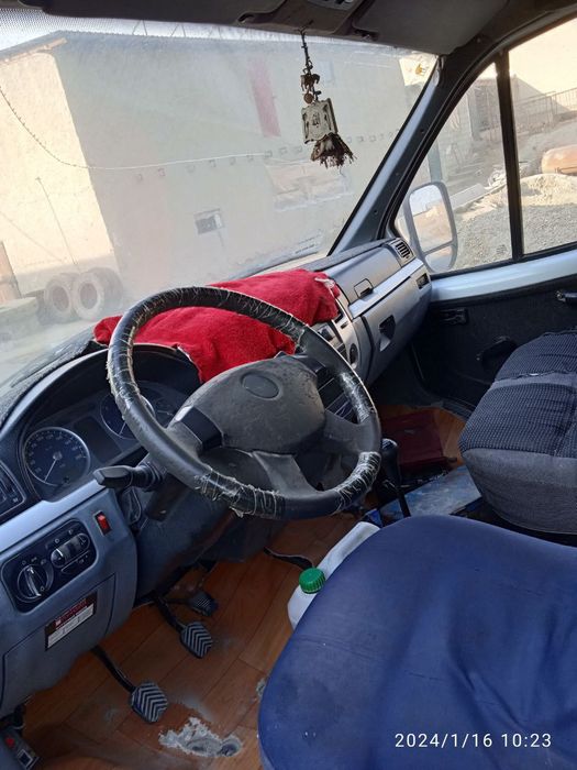 Gazel biznes yuk furgon