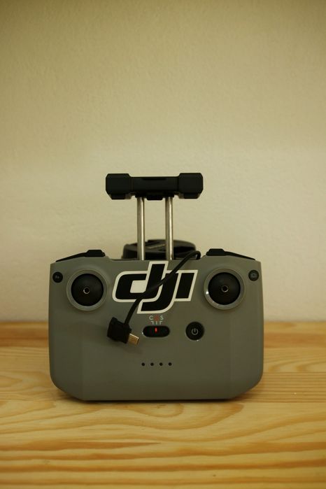Drona DJI NEO Fly More Combo