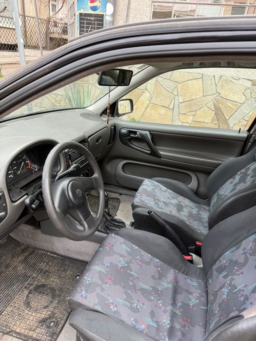 VW Polo 1997 година