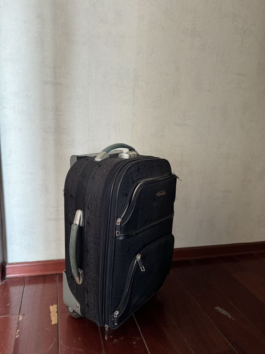Чемодан ручная кладь