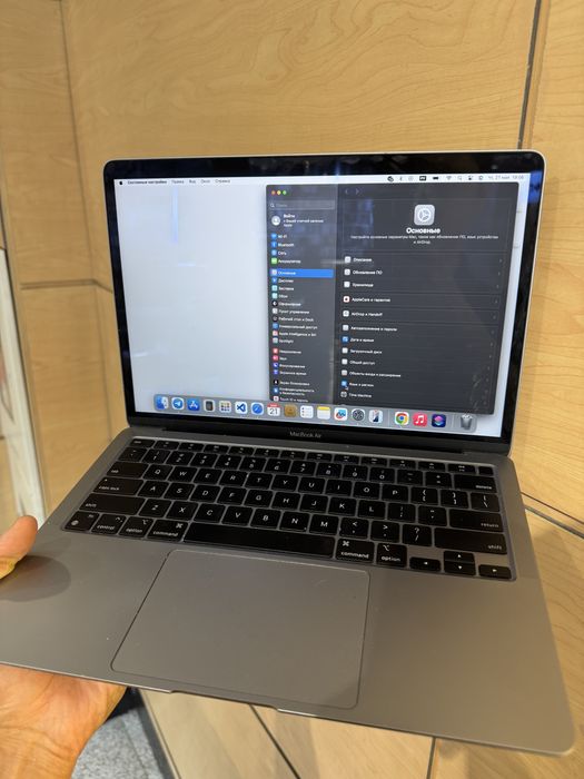 MacBook air m1 8/256
