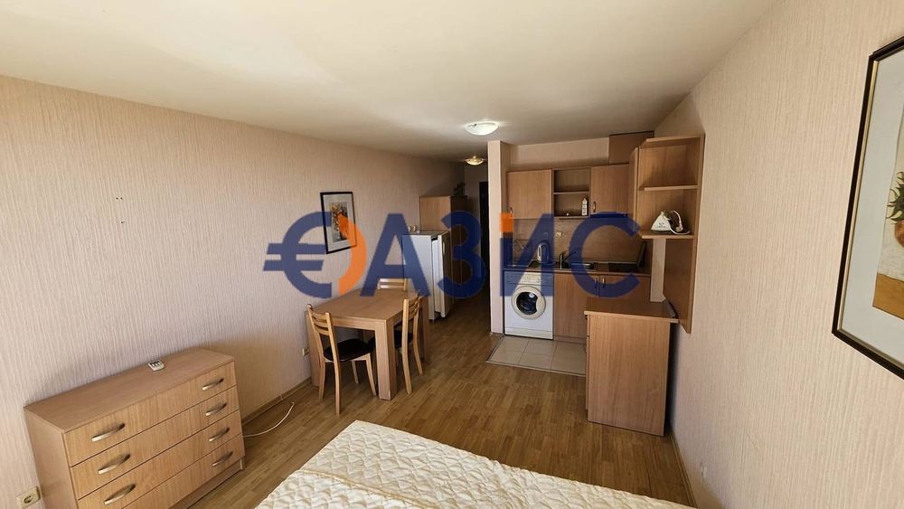 Продава се Едностаен апартамент в Несебър - 42 кв.м за 1846 €/кв.м - Снимка #2