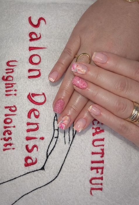 UNGHII GEL OFERTA  pentru tine