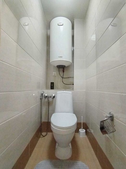 Продается  3  комн квартира Васильковский,35