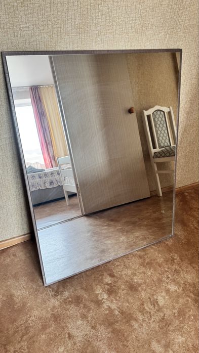 Отдам Зеркало размер 1м *80см