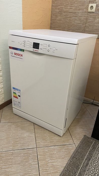 Посудомоечная машина BOSCH