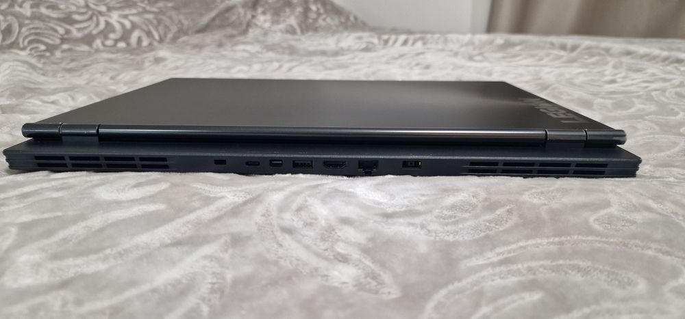 Lenovo legion RTX 2060 6Gb 17.3 inch  144 Hertz