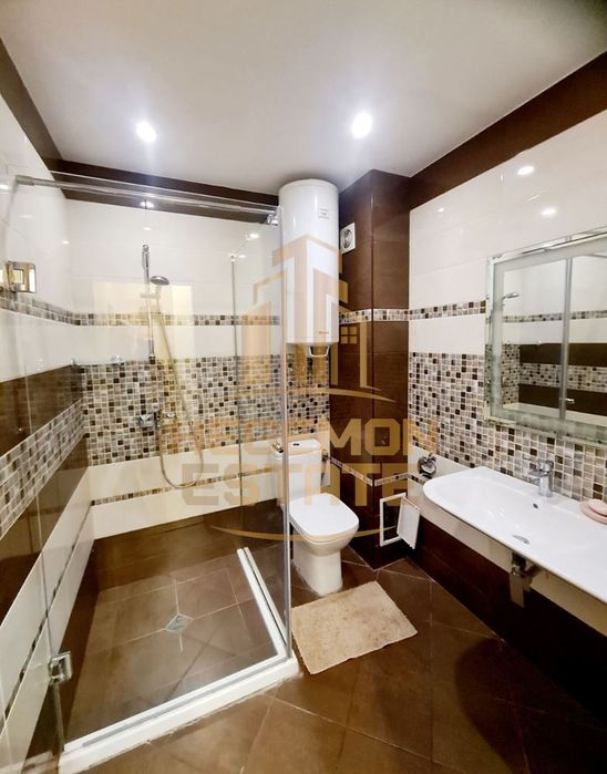 Продава се Двустаен апартамент в Варна, Левски - 74 кв.м за 1427 €/кв.м - Снимка #9