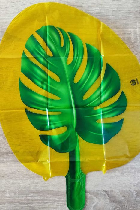 Украса за рожден ден с тема динозаври- 30 лв