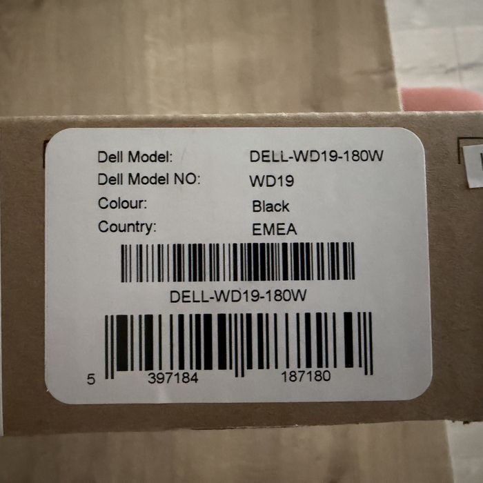 Vand docking station Dell WD19 sigilat.