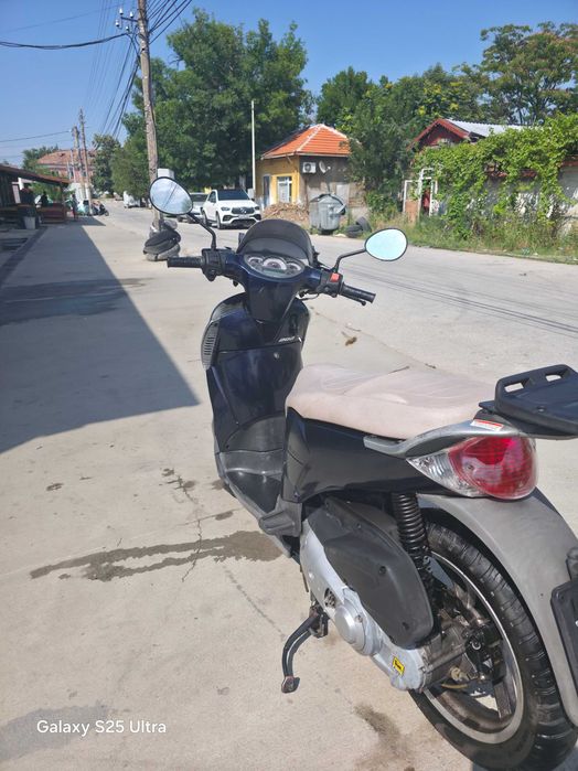 Aprilla Scarabeo 200i