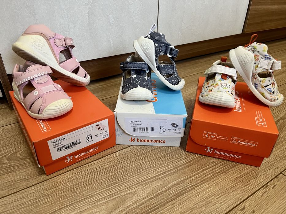 Biomechanics сандали и маратонки