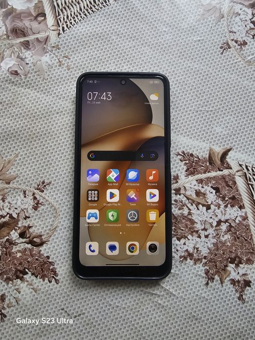 Продавам редми нот 12. Цена130лв