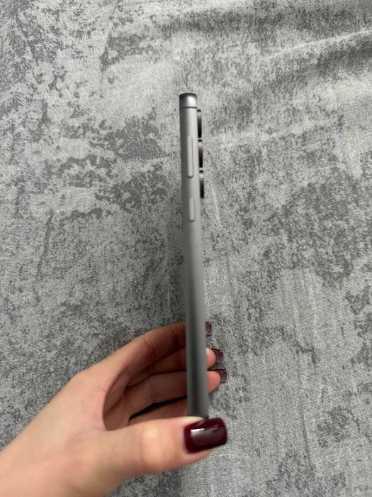 Samsung  galaxy s23fe