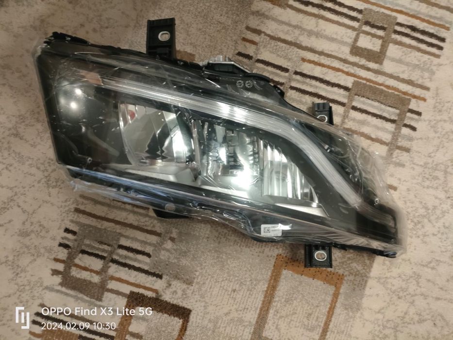 Far dreapta Iveco S-Way 2022