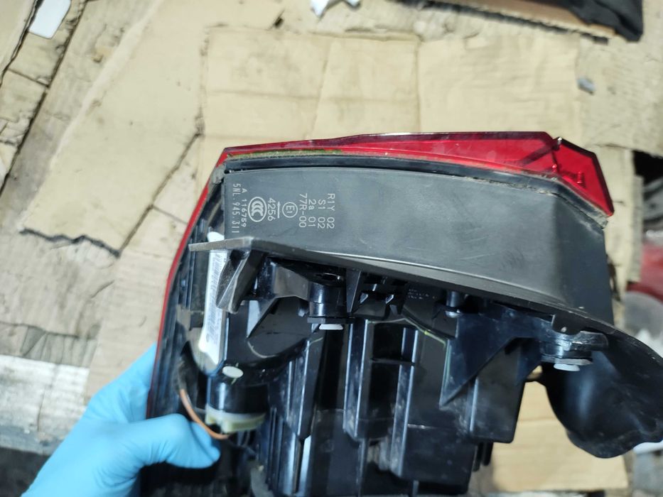 Външен Стоп Ляв VW Volkswagen TIGUAN