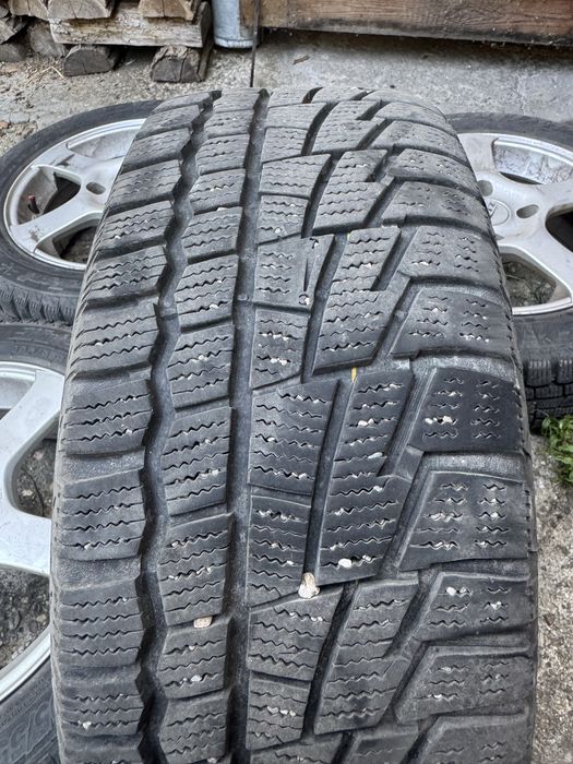 Джанти 15 4х114,3 с много хубави зимни гуми