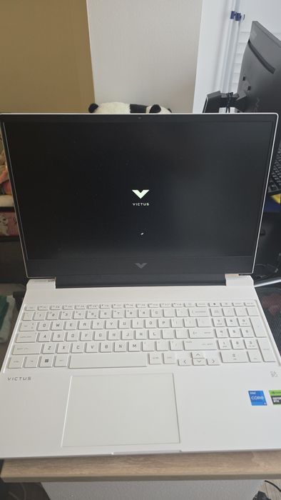 Laptop Gaming HP VICTUS 15-fa1033nn , I5 12500H, RTX4060 8GB, 32GB RAM