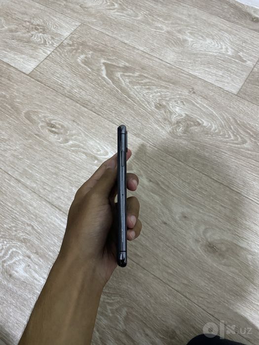 Iphone X sotiladi