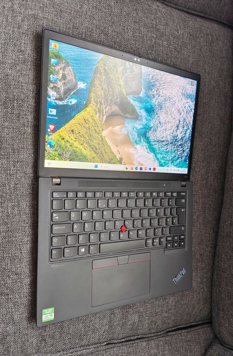 In Garantie Lenovo Thinkpad X13 G3 i7 1270P 32Gb DDR5 Ecran 13 (F bun Diagnoza Auto)
