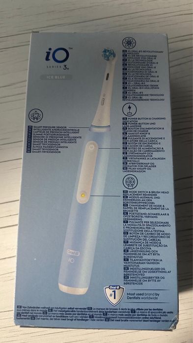 Periuta oral b Io series 3 noua sigilata