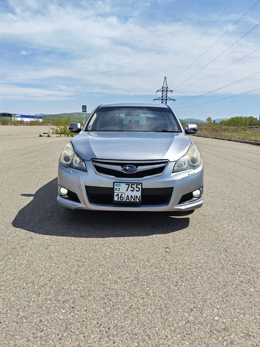 Subaru Legacy универсал