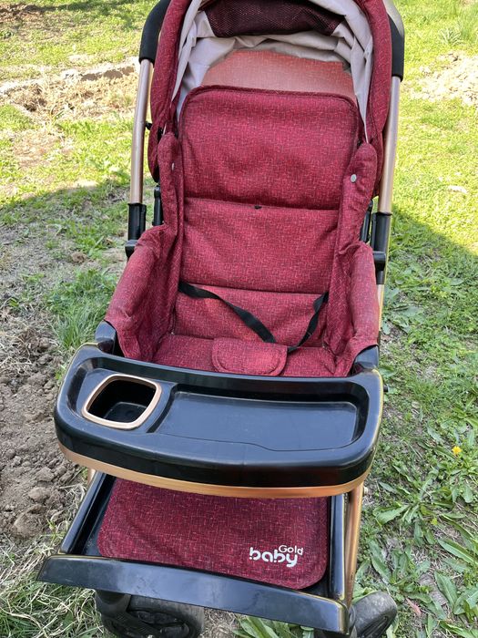 Коляска многофункциональная