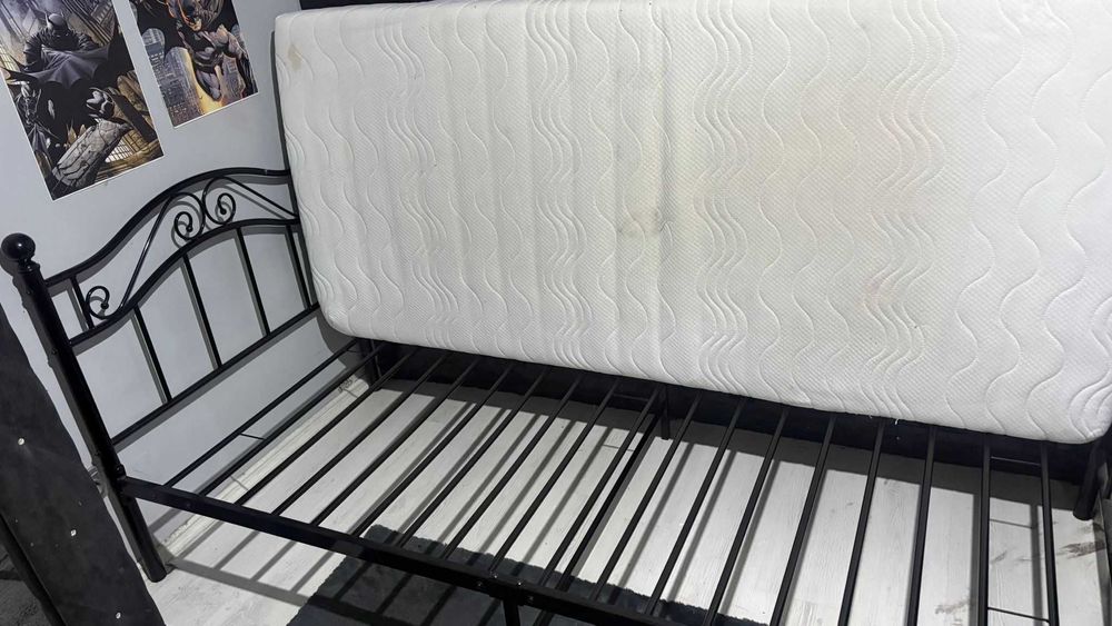 Pat metalic cu saltea dimensiune 90x200 WELLPUR GOLD F 85