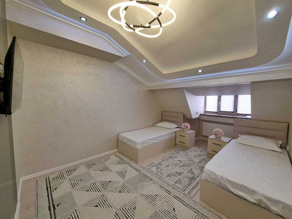 4х комнатная ЛЮКС квартира (мансарда) 118кв/м, Вокзал