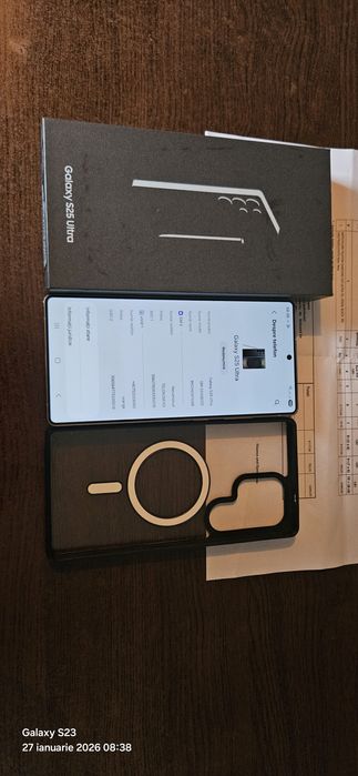Vand / Schimb Samsung S 25 Ultra Titanium Black 256 Gb 12 Gb   ca nou