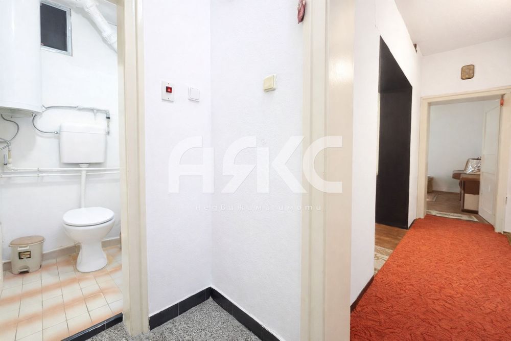 Двустаен обзаведен апартамент в кв. Толстой до МЕТРОСТАНЦИЯ