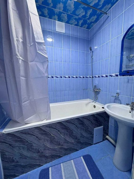 2 хоналик квартира 4 кават кирпичный дом, 5 микр, сомий, 35-мактаб