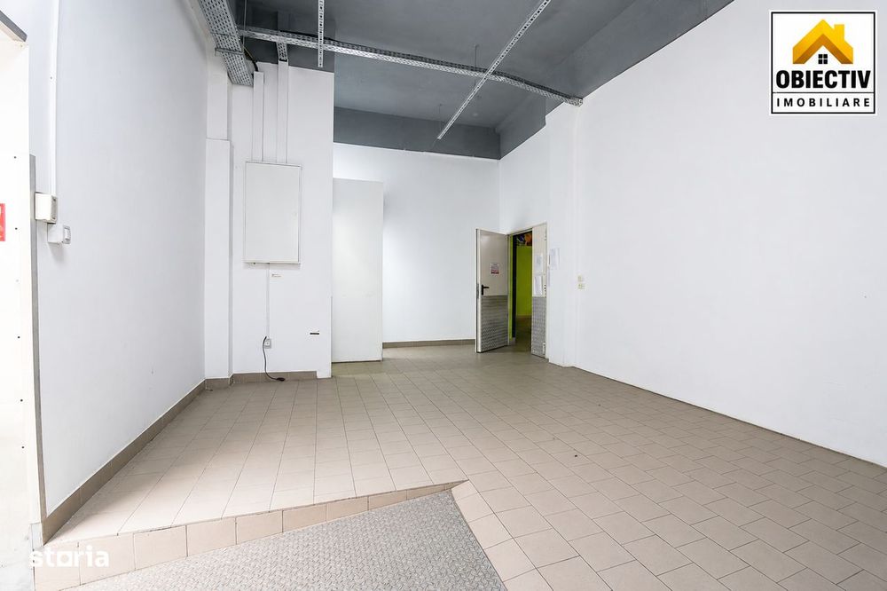 Cladire comerciala de vanzare, Str. Darmanesti , Piatra Neamt