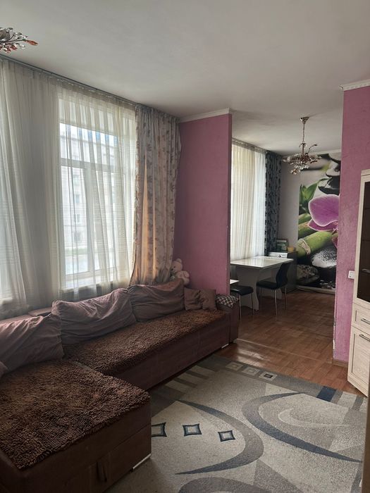 Продам 4-х комнатную квартиру