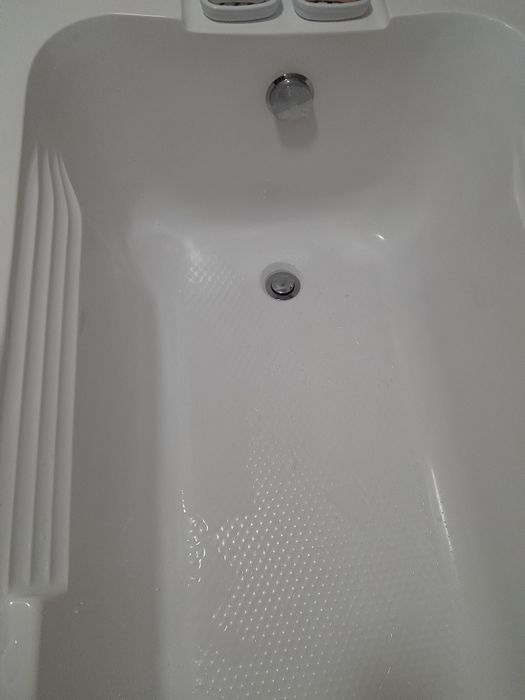 Акриловая ванна 180/90