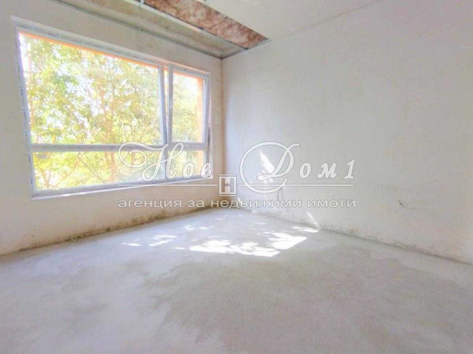 Продава се Тристаен апартамент в Варна, Левски - 110 кв.м за 1227 €/кв.м - Снимка #12