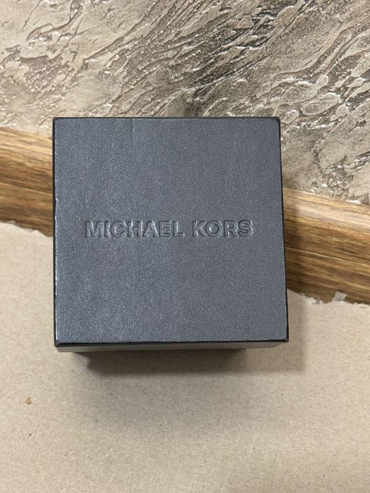 Дамски часовници - Michael Kors, London Fog