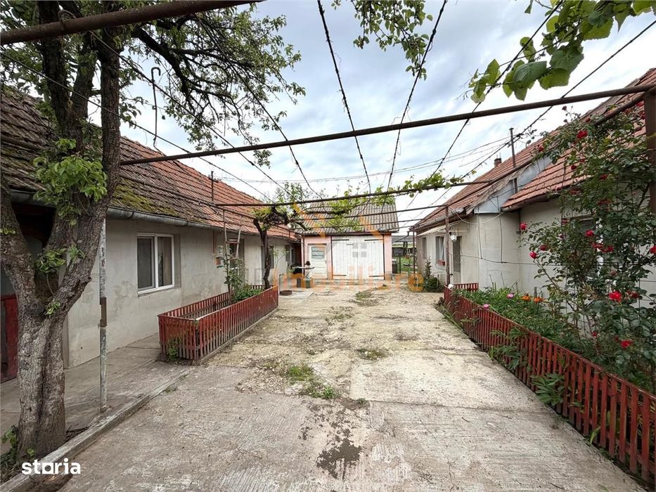 Casa Cu Teren 1081 Mp | Acces Auto | Zona Sacuieni | Localitatea Cadea