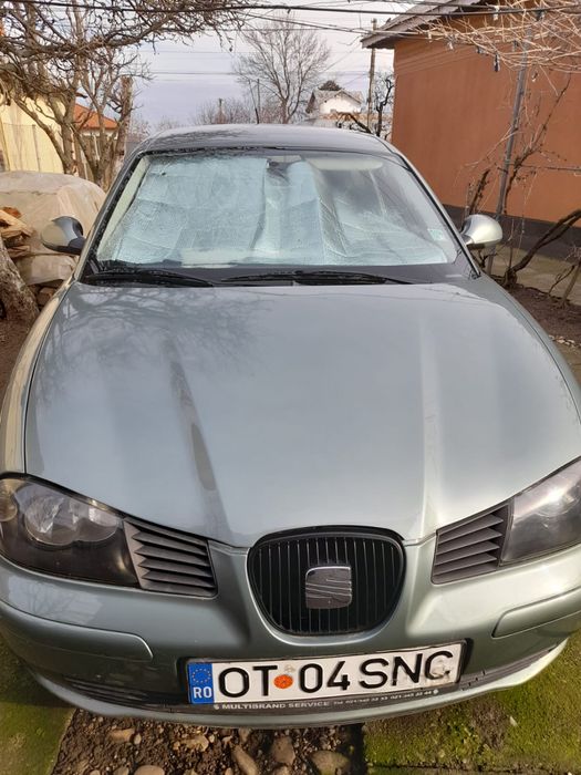 Seat ibiza 1.4 benzina an 2004