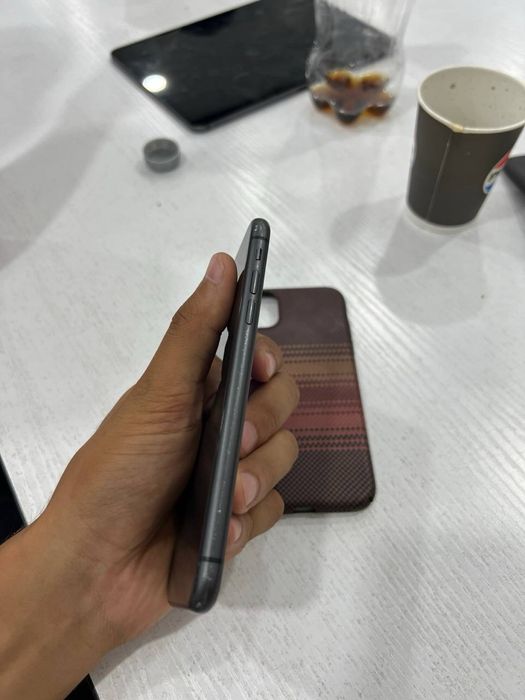 Iphone 11  64/80