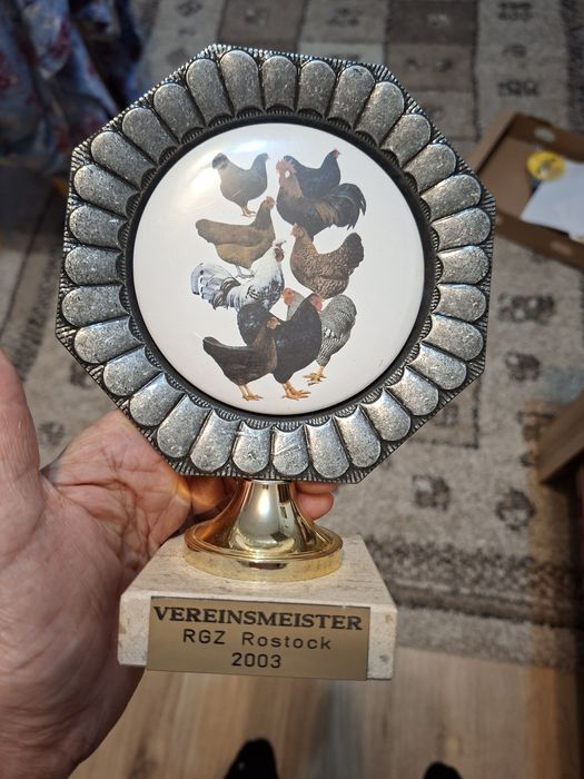 Vand  obiecte       Trofee